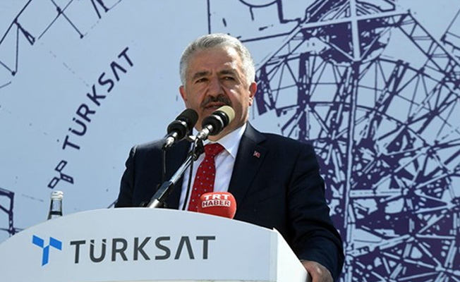 Bakan Arslan: Amacımız Türkiye'yi uzay yarışında hak ettiği konuma yükseltmek