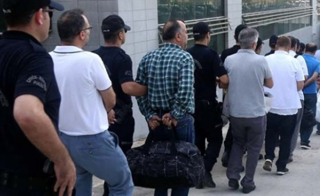 Açığa alınan FETÖ'cü subayların maaşları kesilmemiş