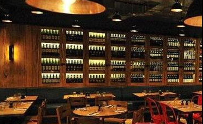 Çıplak Şef'in İstanbul'daki restoranı iflas etti