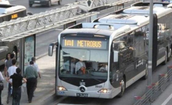 Metrobüste taciz iddianamede: Beni tanırsın ben oyuncuyum!