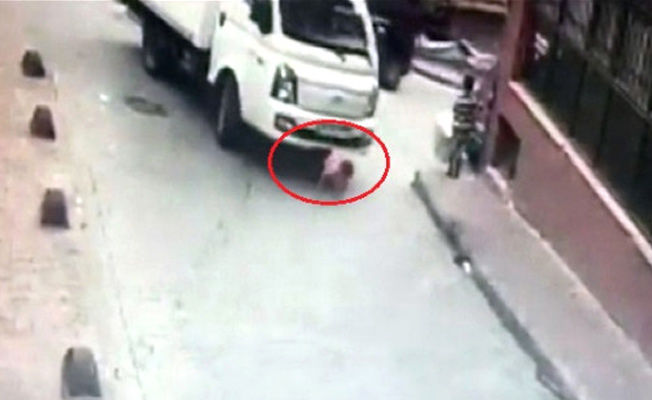 Maganda 2 yaşındaki Suriyeli kızı ezip geçti!