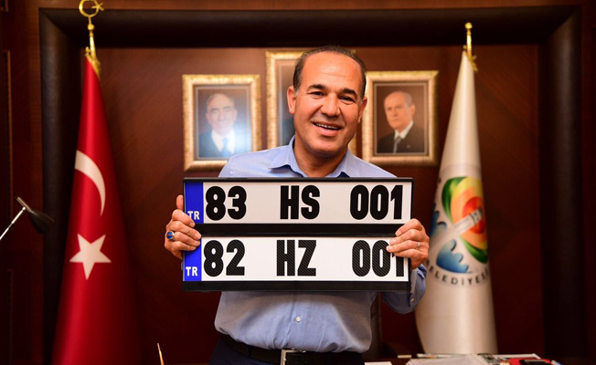 Bahçeli'nin izinde: MHP’li belediye başkanı Kerkük ve Musul plakası hazırladı!