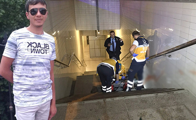 Kazada kafası parçalanan motosikletli, metro istasyonuna uçtu!