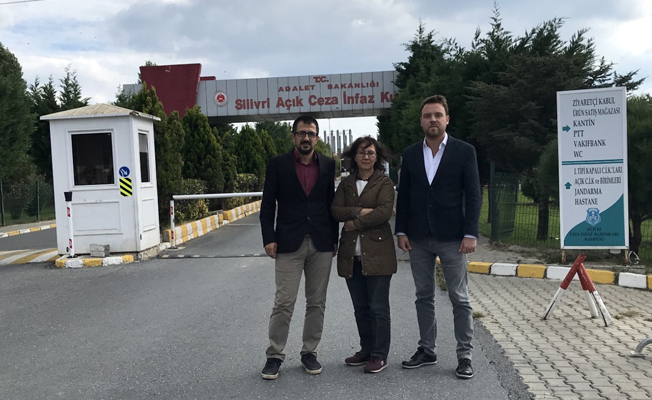 TGS yöneticileri Silivri'deki gazetecilerle görüştü