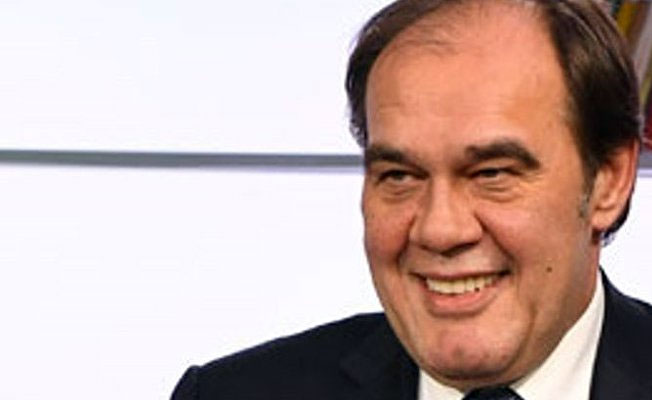 Demirören: Yabancı sınırı konusunda Erdoğan'ın beyanatlarını önemsiyoruz