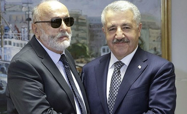Bakan Arslan: Yunan adalarına ticari yat çıkışı yasağı devam edecek