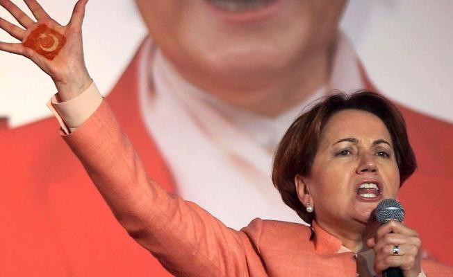 MHP'de Akşener istifaları...100 kişi daha