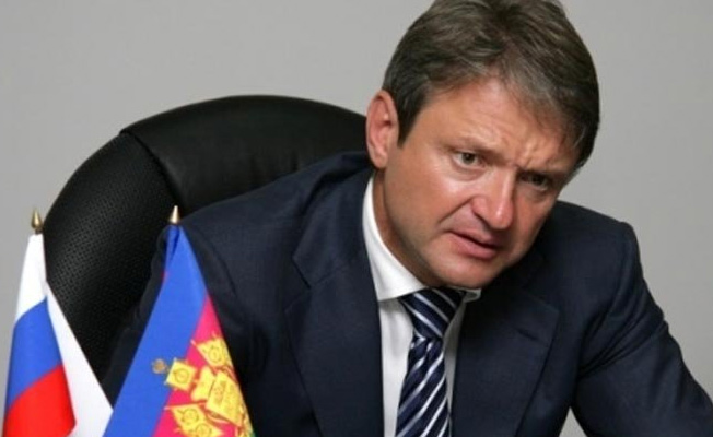 Rus bakandan skandal gaf: Domuz etini Endonezya'ya da yediririz!