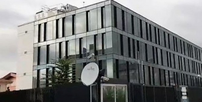 Yeni Akit: FETÖ binası ihale yapılmadan ATV'ye satıldı