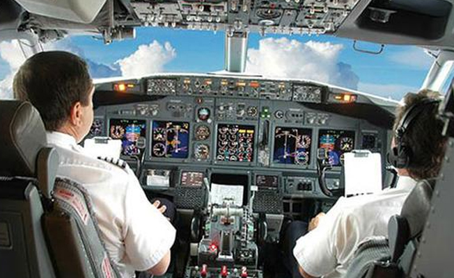 Pilotun yanlışlıkla bütün ekibe gönderdiği email THY'yi karıştırdı