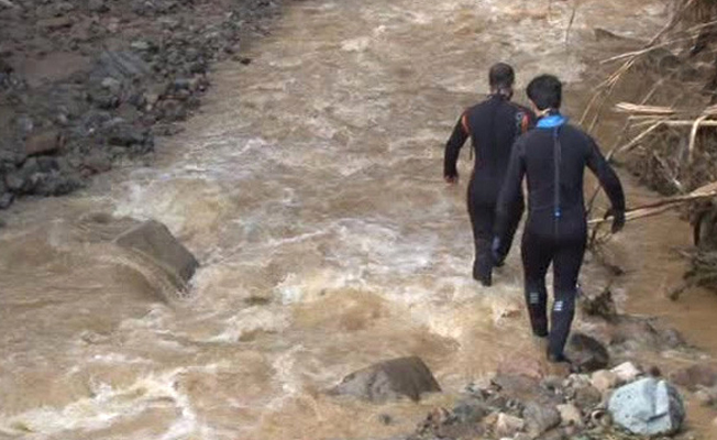 Rize’de sel felaketi: 1 kişi kayıp