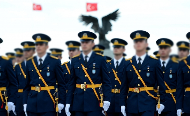 Hava harp akademisi öğrencilerini İstanbul'a getiren subayların cezası belli oldu!