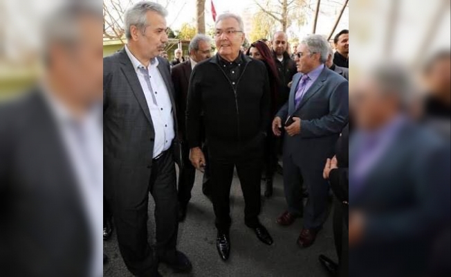 Baykal’a ziyaretçi akını