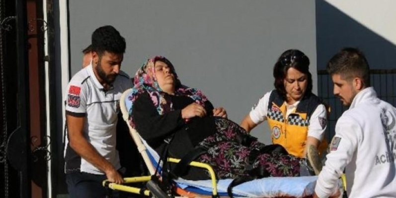Soma davasında sanık avukatıyla tartışan madenci yakını sinir krizi geçirdi