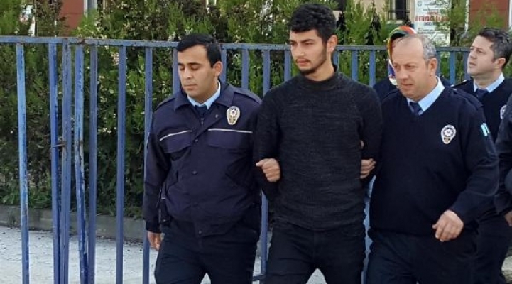 Polise kafa atmıştı: Cezası belli oldu!