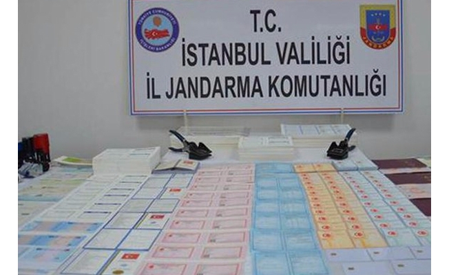 Çipli kimliğin sahtesini yaptılar