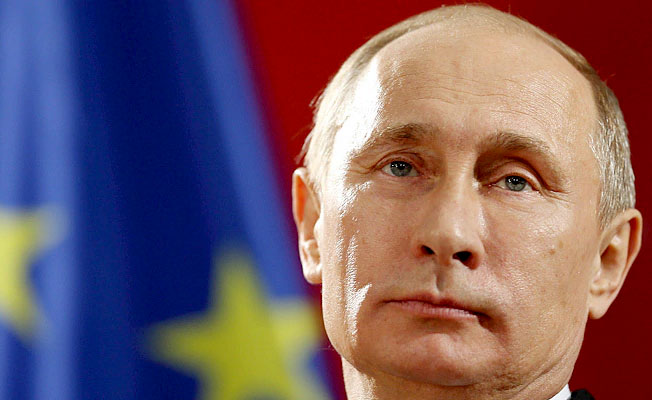 Putin: Dünyada güvenlik giderek azalıyor