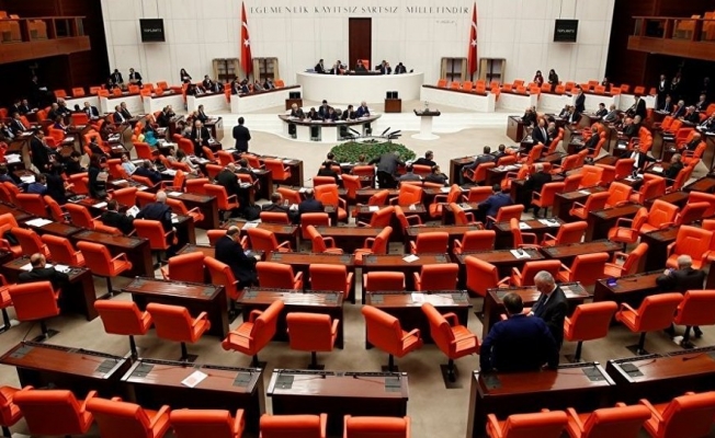 Müftülere nikah kıyma yetkisi veren düzenleme Meclis'ten geçti