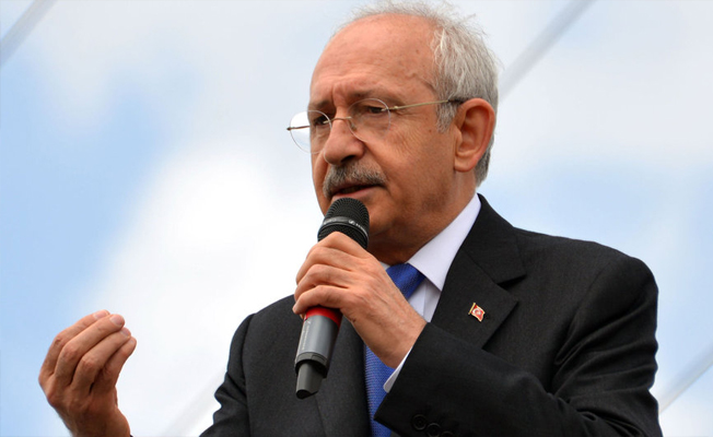Kılıçdaroğlu Ahmet Taner Kışlalı'yı andı