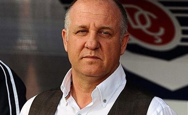 Mesut Bakkal'dan cinsiyetçi tepki: Ruj sürüp de mi sahaya çıkacağım!