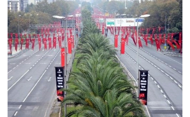 Vatan Caddesi trafiğe kapatıldı