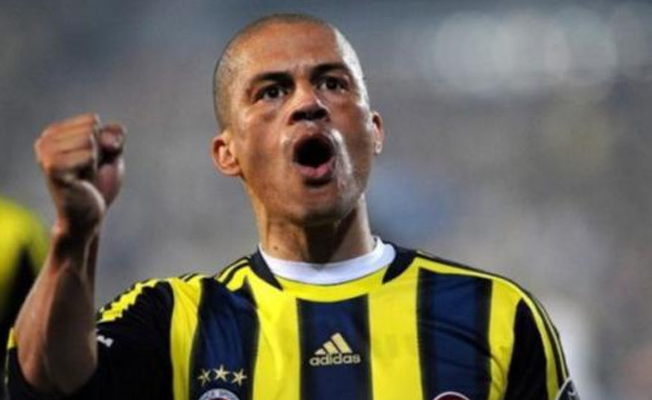 Alex’ten derbi mesajı
