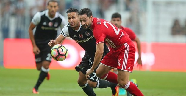 Beşiktaş Olympiakos'u tek golle geçti