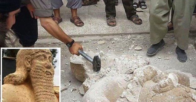 IŞİD, Asur'un en büyük şehrini tahrip etti