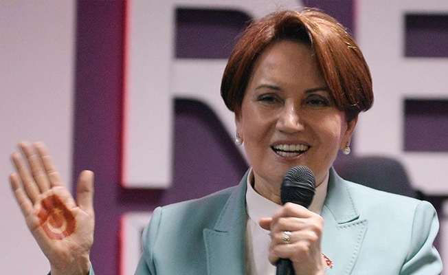 Meral Akşener, İyi Parti'nin genel başkanı seçildi