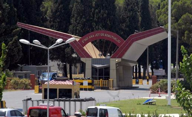 Uçağın kablosunu kesmekle suçlanan 5 astsubay hakkında karar