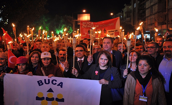 Buca’da 7’den 77’ye Cumhuriyet coşkusu