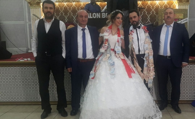Gezi Parkı eyleminde yaşamını yitiren Mehmet Ayvalıtaş'ın kardeşi dünyaevine girdi