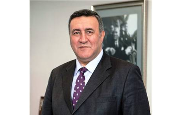 'Ne pahasına olursa olsun Cumhuriyet'i yaşatacağız'
