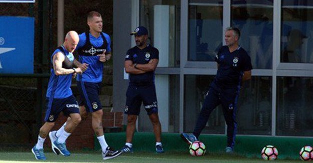 Vitor Pereira, Samandıra'da idmanda
