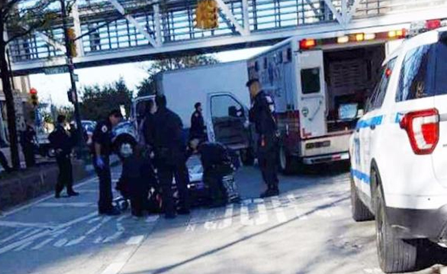 Manhattan'da bir araç yayaların arasına daldı: 7 kişi öldü 15 kişi de yaralandı!