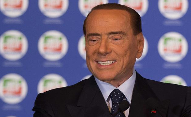 Eski İtalya Başbakanı Berlusconi'ye 'mafya' soruşturması