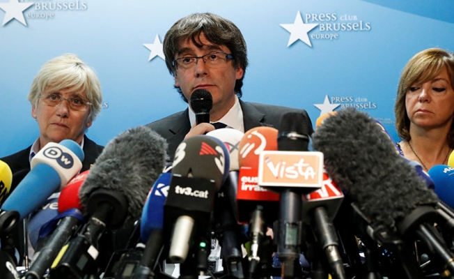 Katalan lider Puigdemont ve 4 bakan hakkında tutuklanma istemi