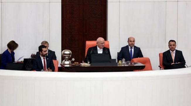 Erdoğan: ‘Vekilim başörtülü olsun’ talimatı mı verdi?