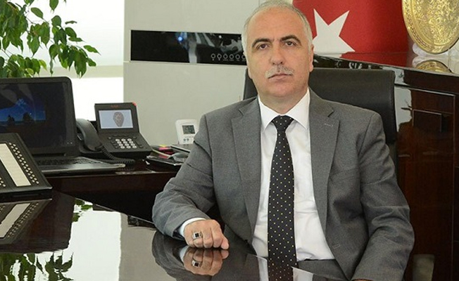 Acil ihtiyaç için Vali'ye 175 bin liralık kredi kartı!