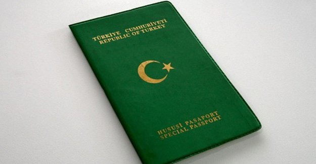 Bakan Zeybekci'den yeşil pasaport müjdesi