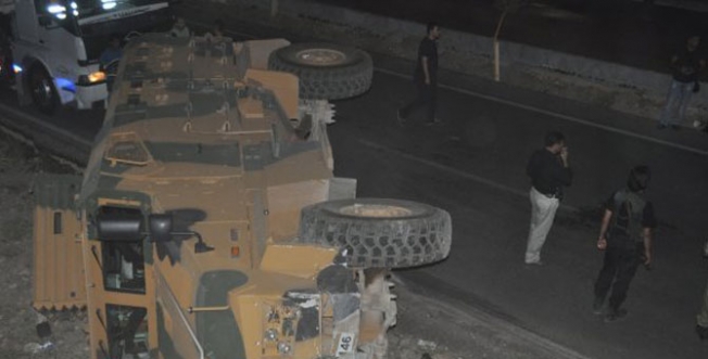 Batman'da kaza: 3'ü asker, 5 yaralı