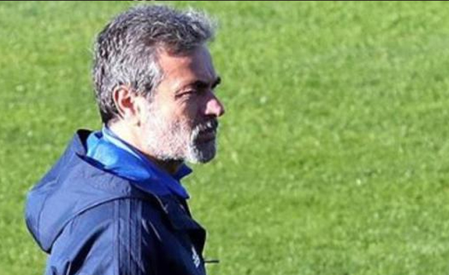 Aykut Kocaman Fenerbahçe'yle yoluna devam ediyor!