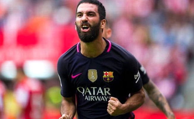 Arsenal, Arda Turan'a talip!