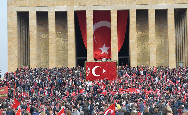 AKP de 10 Kasım'da Anıtkabir'de olacak...