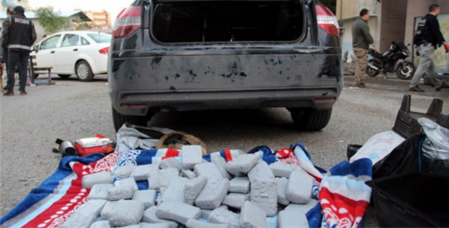 Açığa alınan polis 40 kilogram eroinle yakalandı