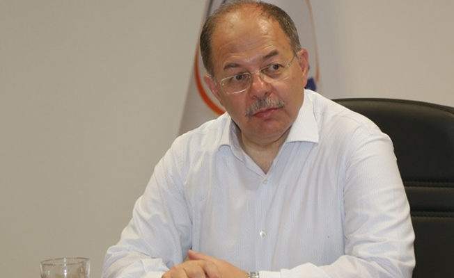 Recep Akdağ: Sabah 4'lere kadar Narcos dizisini izledim