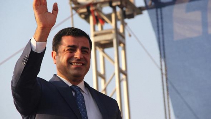 Demirtaş, Twitter'dan seslendi: Elbette özlem karşılıklıdır