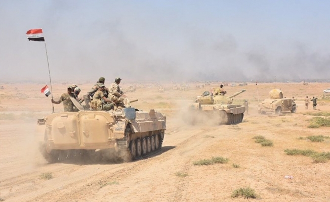 Irak güçleri Suriye sınırına ulaştı