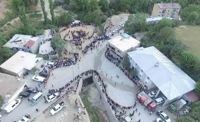 Uludere'de 'drone'lu aşiret düğünü