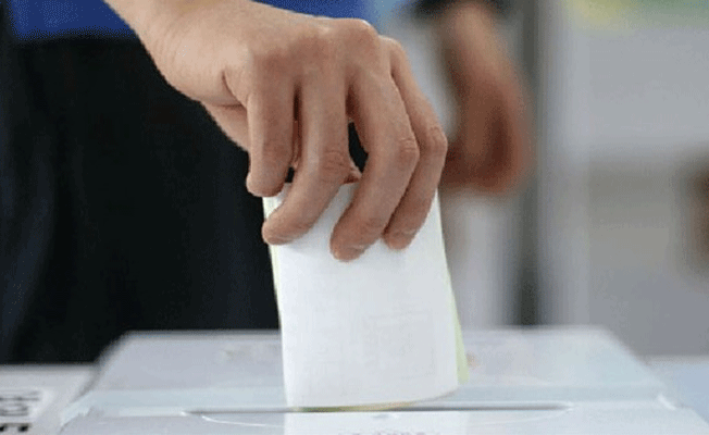 KKTC'de erken seçim!